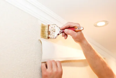 Pose de papier peint à Nohanent — revêtements muraux et toiles de verre
